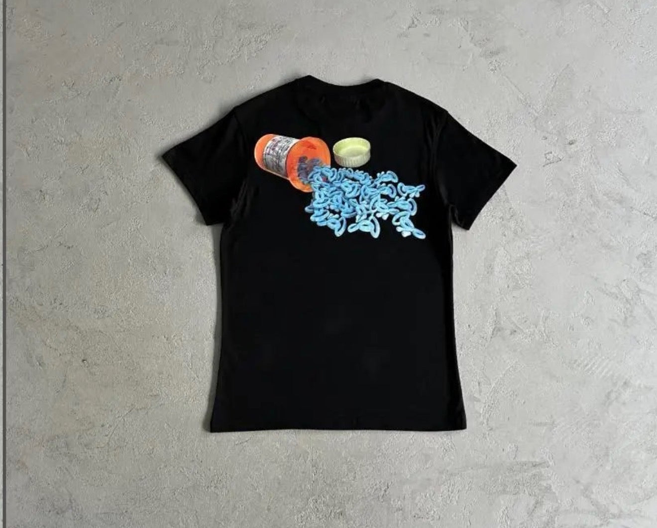 Syna World Tee